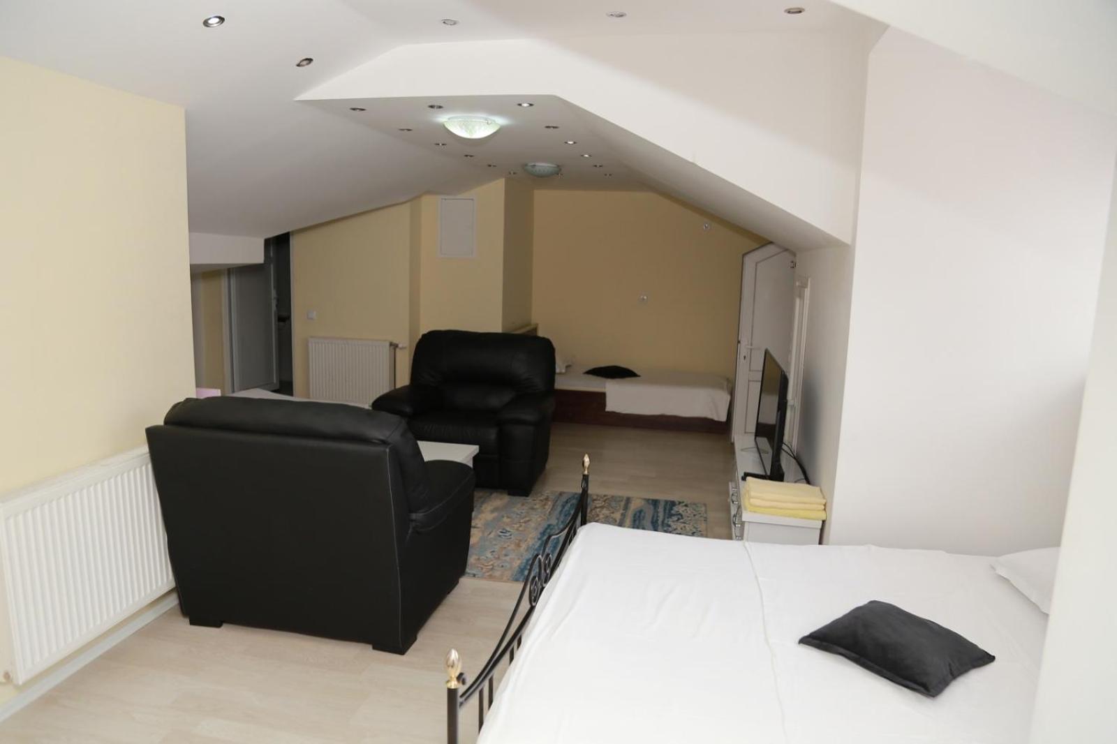 Hotel Venisi Призрен Экстерьер фото