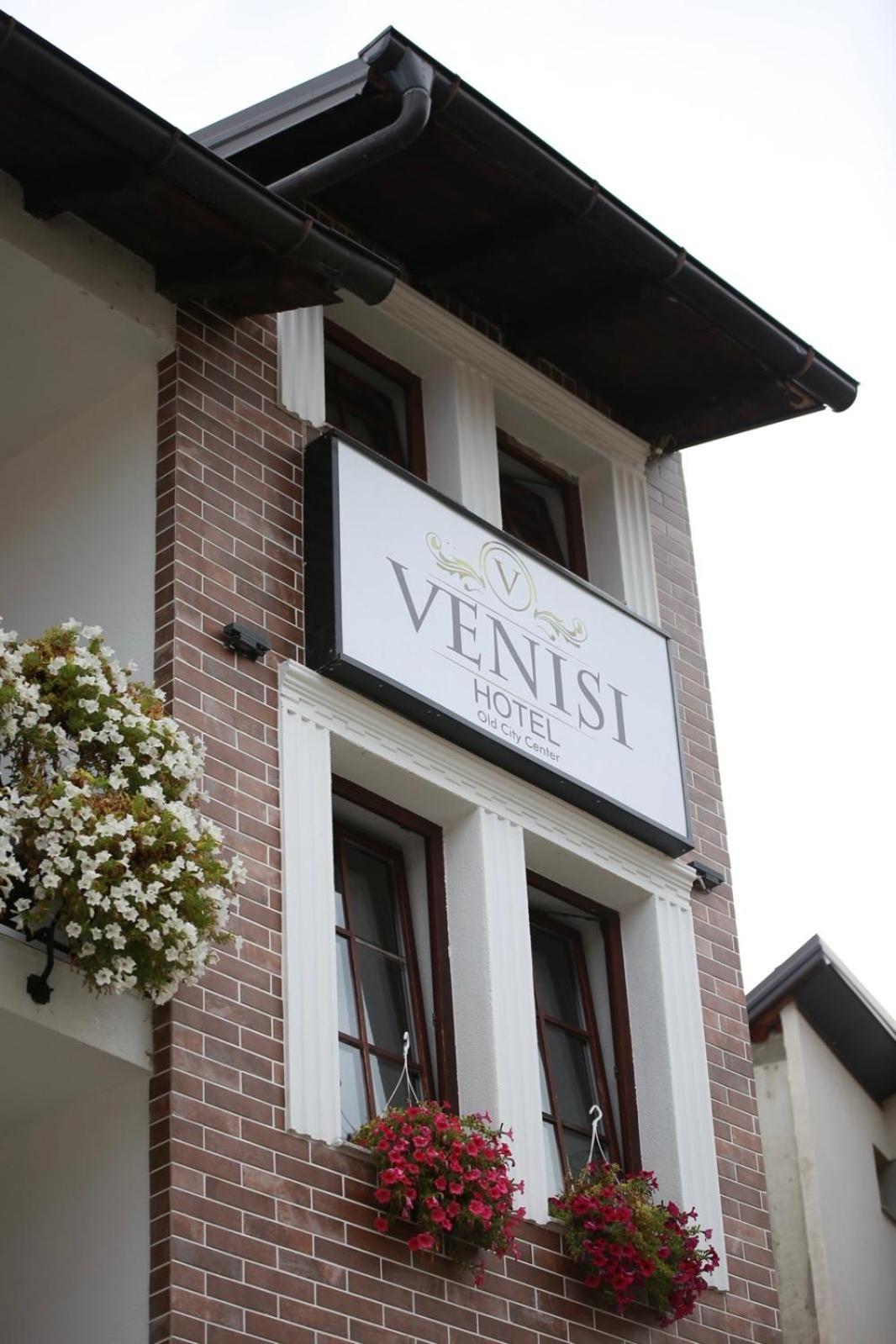 Hotel Venisi Призрен Экстерьер фото