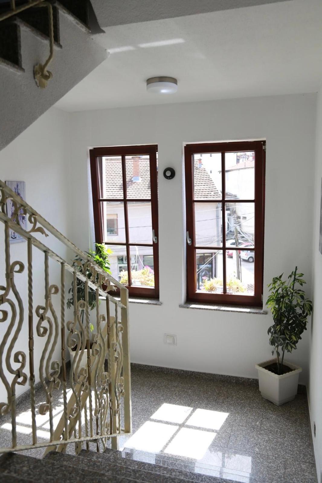 Hotel Venisi Призрен Экстерьер фото